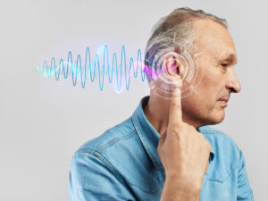 picture of gentleman with possible hearing loss