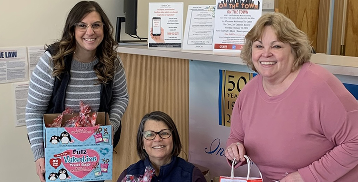 Adult Foster Care of the North Shore made Valentines gift bags for recipients of Meals on Wheels home delivered meals.